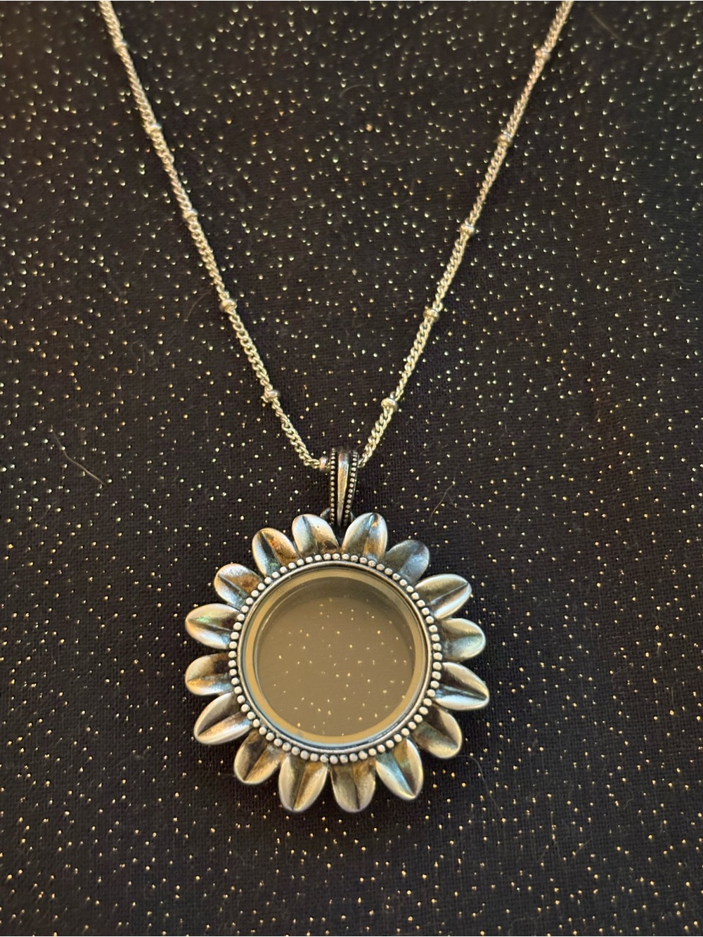 Origami Owl Sunflower Locket with Chain
